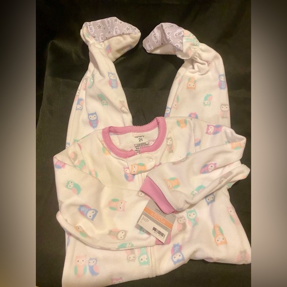 Carters 2T - Picture 1 of 1